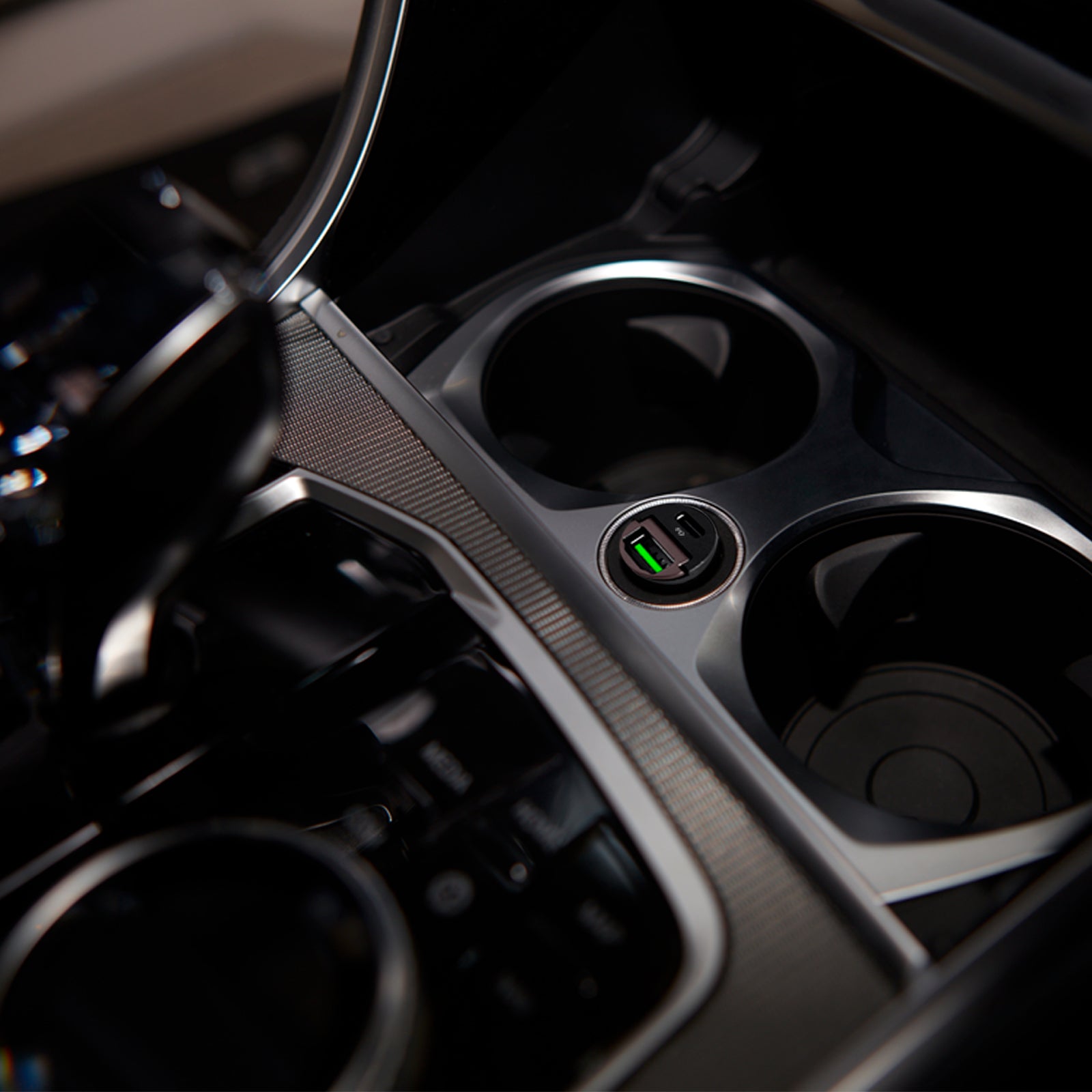 Mini Carica Batterie da Auto "Bullet" USB-C e USB-A Fast Charging e Power Delivery 30W