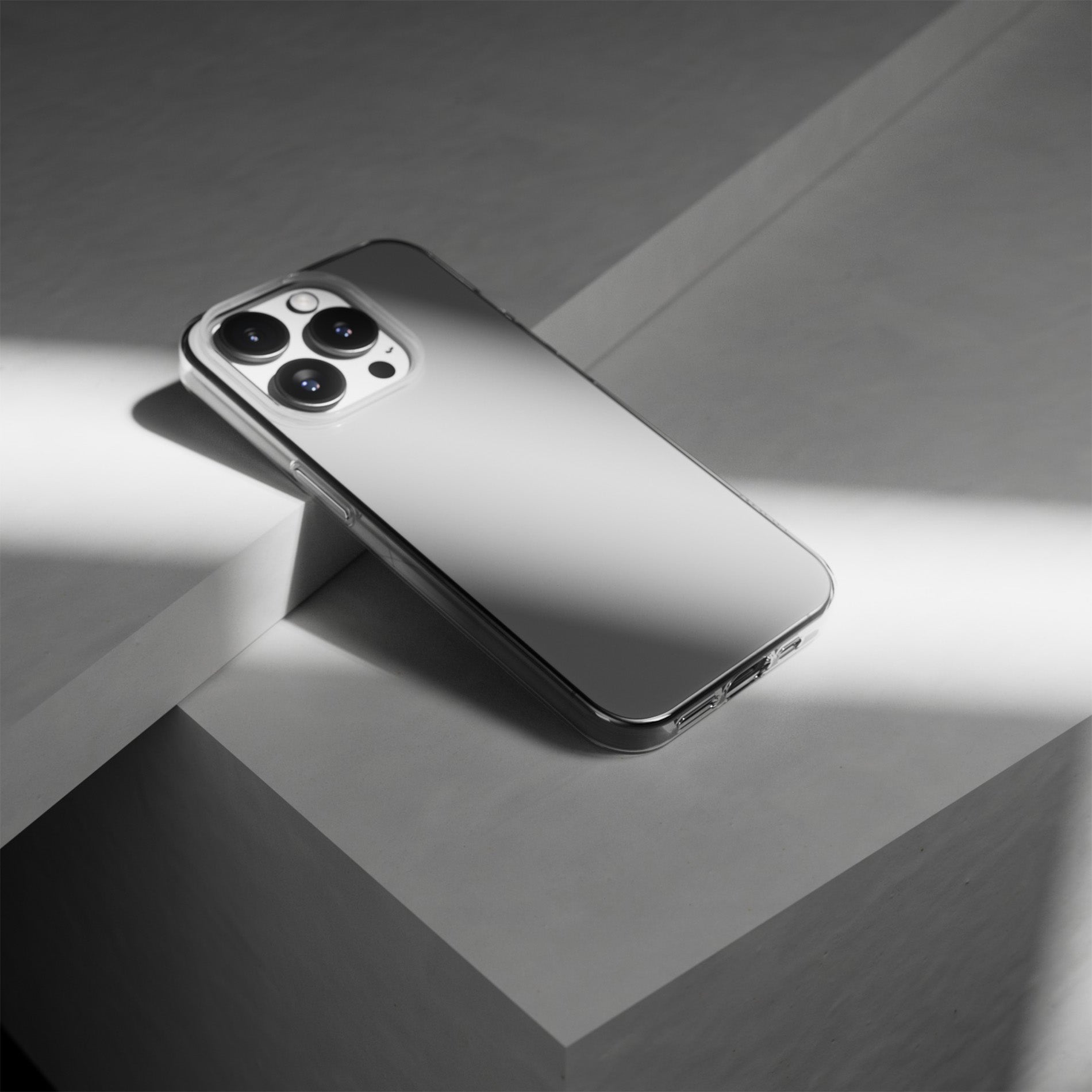 Coque 0.3 Nude pour iPhone 15 Pro
