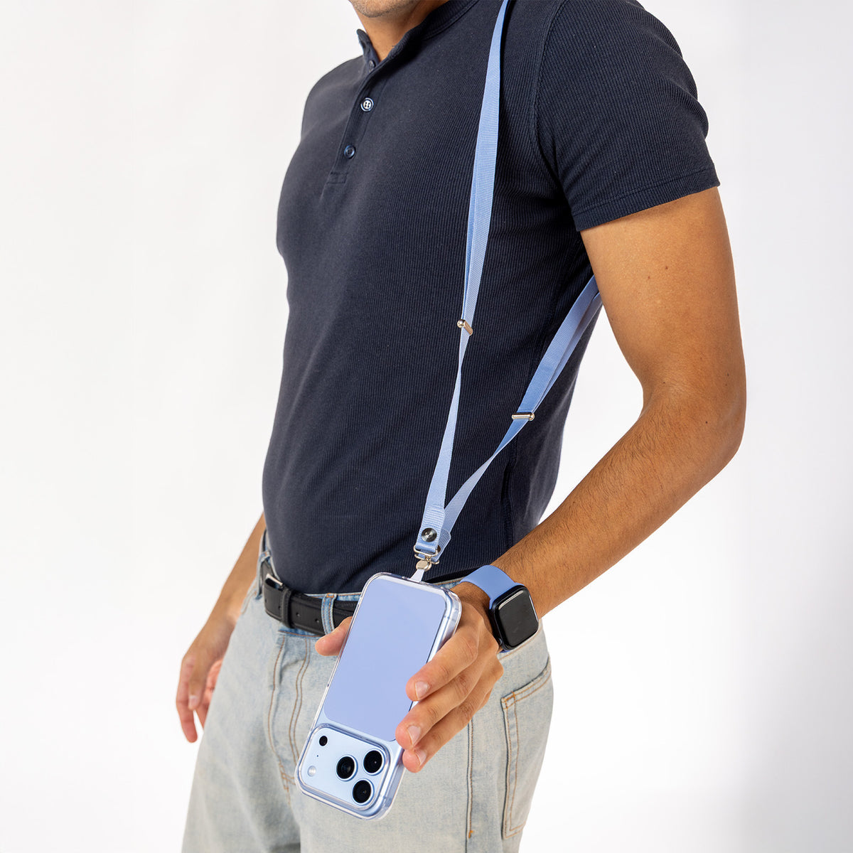 “Move Lace” crossbody strap for smartphones