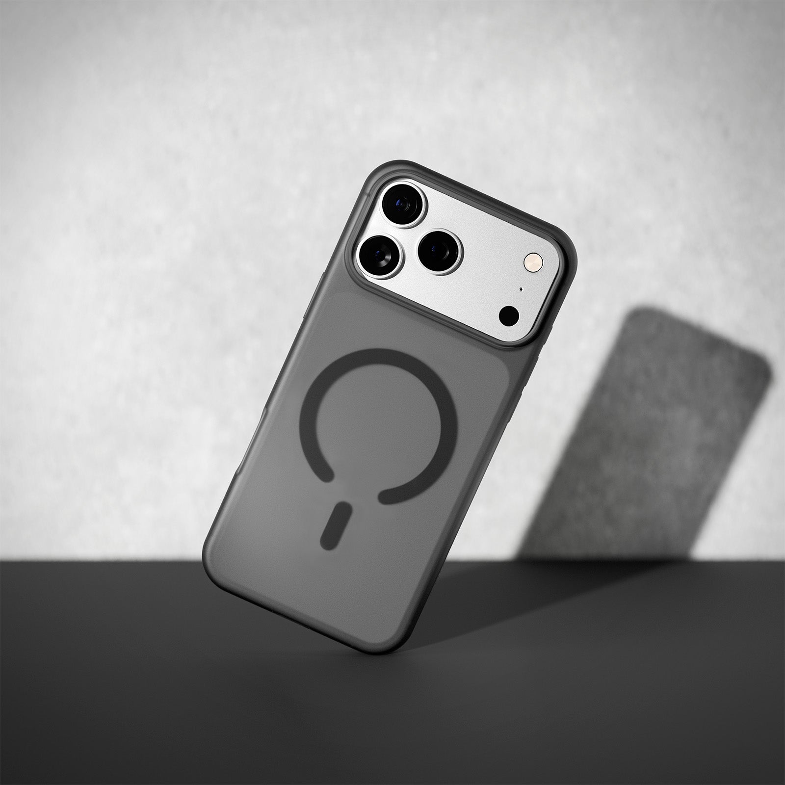 Cover Daylight per iPhone 17 Pro Max