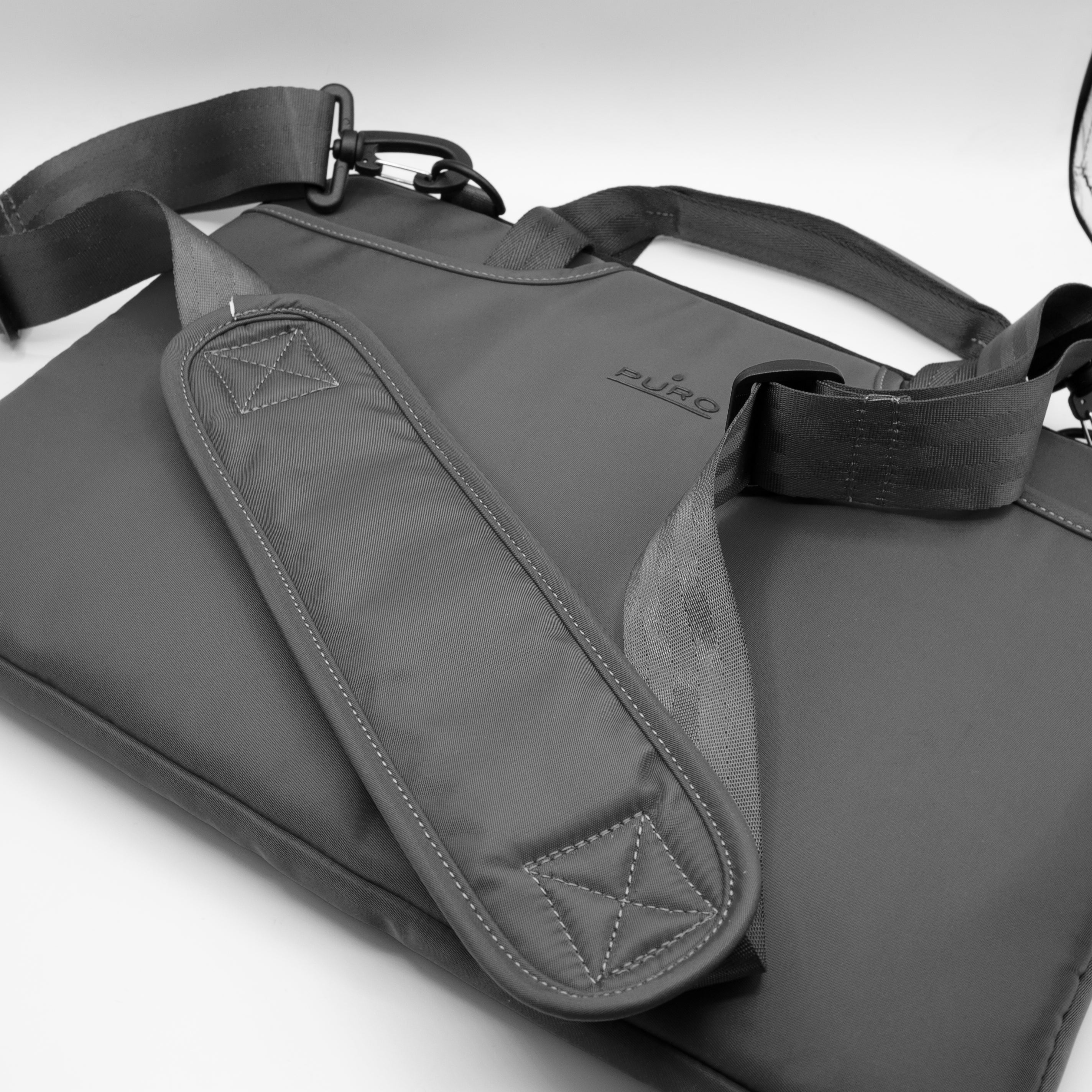 Scudo Pro Sleeve Bag pour Notebook jusqu'à 13" et MacBook jusqu'à 14"